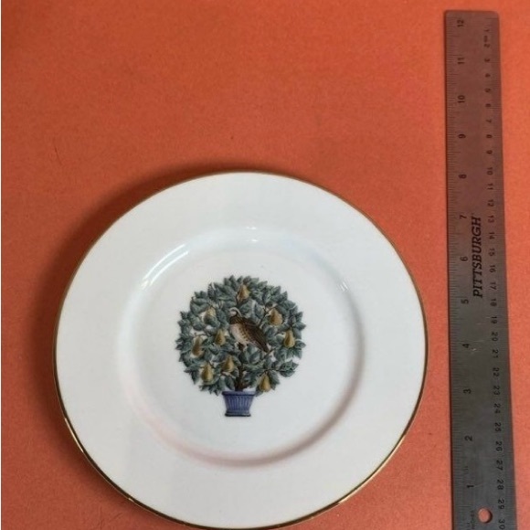 Avon 12 Days of Christmas Patridge In A Pear Tree 14Kt Gold Trim Plates set of 4 - Picture 6 of 6